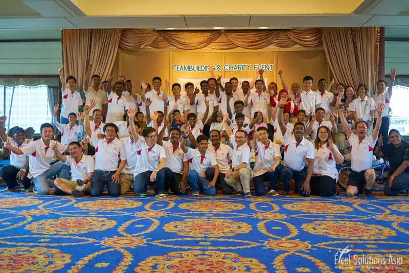 Excel Solutions Asia corporate clients on a fun team building event in Thailand