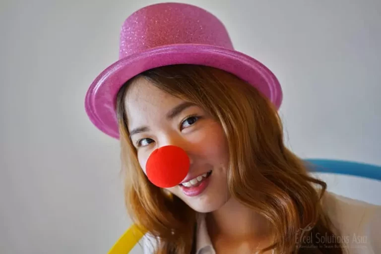 Team Building Consultant Circus Clown Thailand